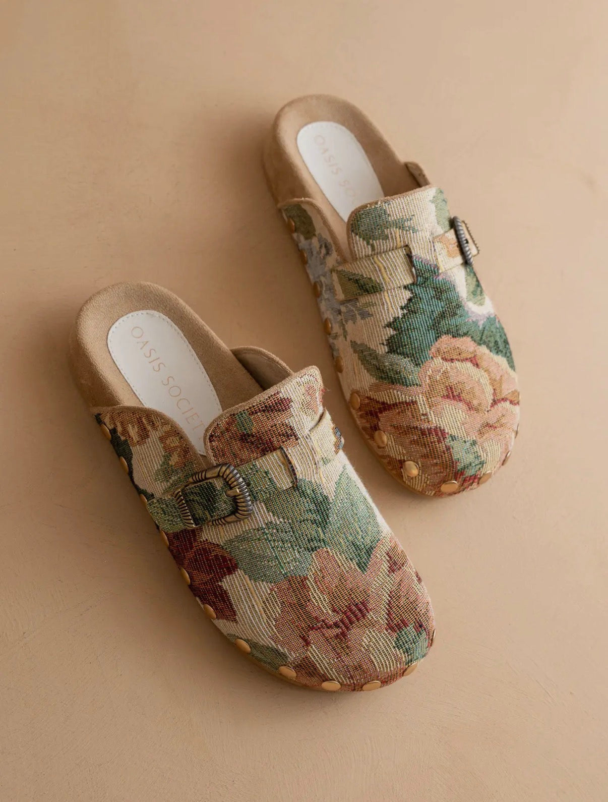 Toni Vintage Floral Clogs