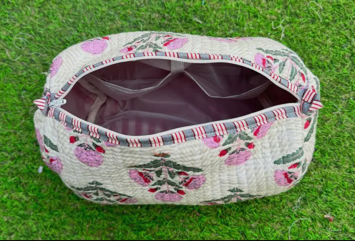 3pc White Floral Quilted Cosmetic Bags
