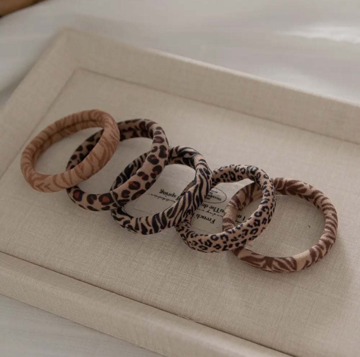Animal Print Seamless Hairties