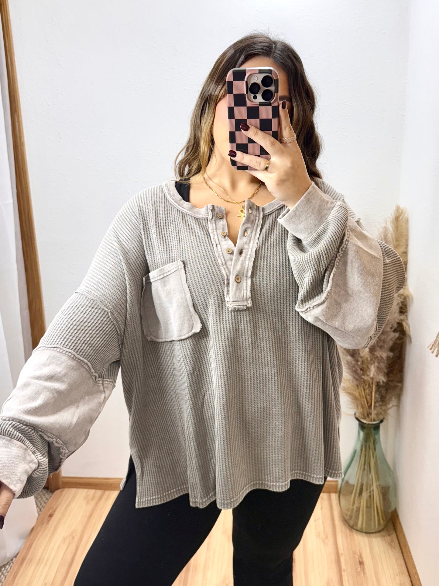 Cuddle Up - Ash Henley Top