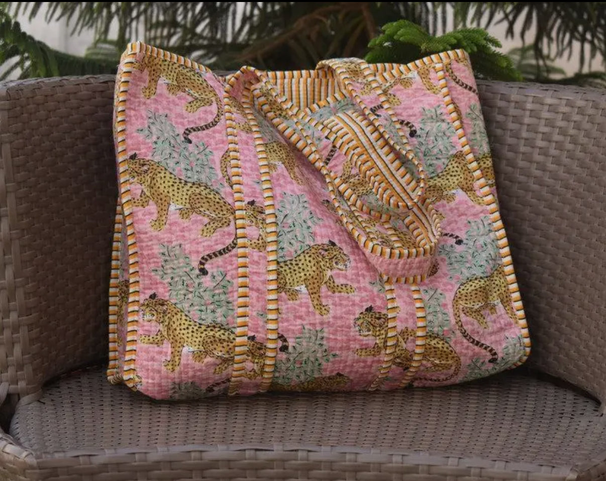 Pink Leopard Quilted Bag