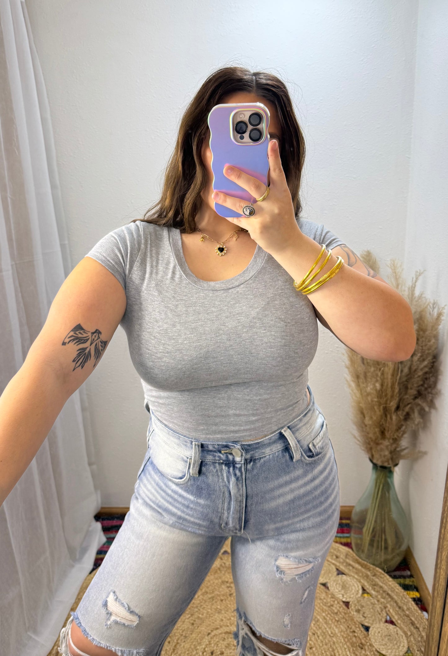 Basic B Gray Fitted Tee