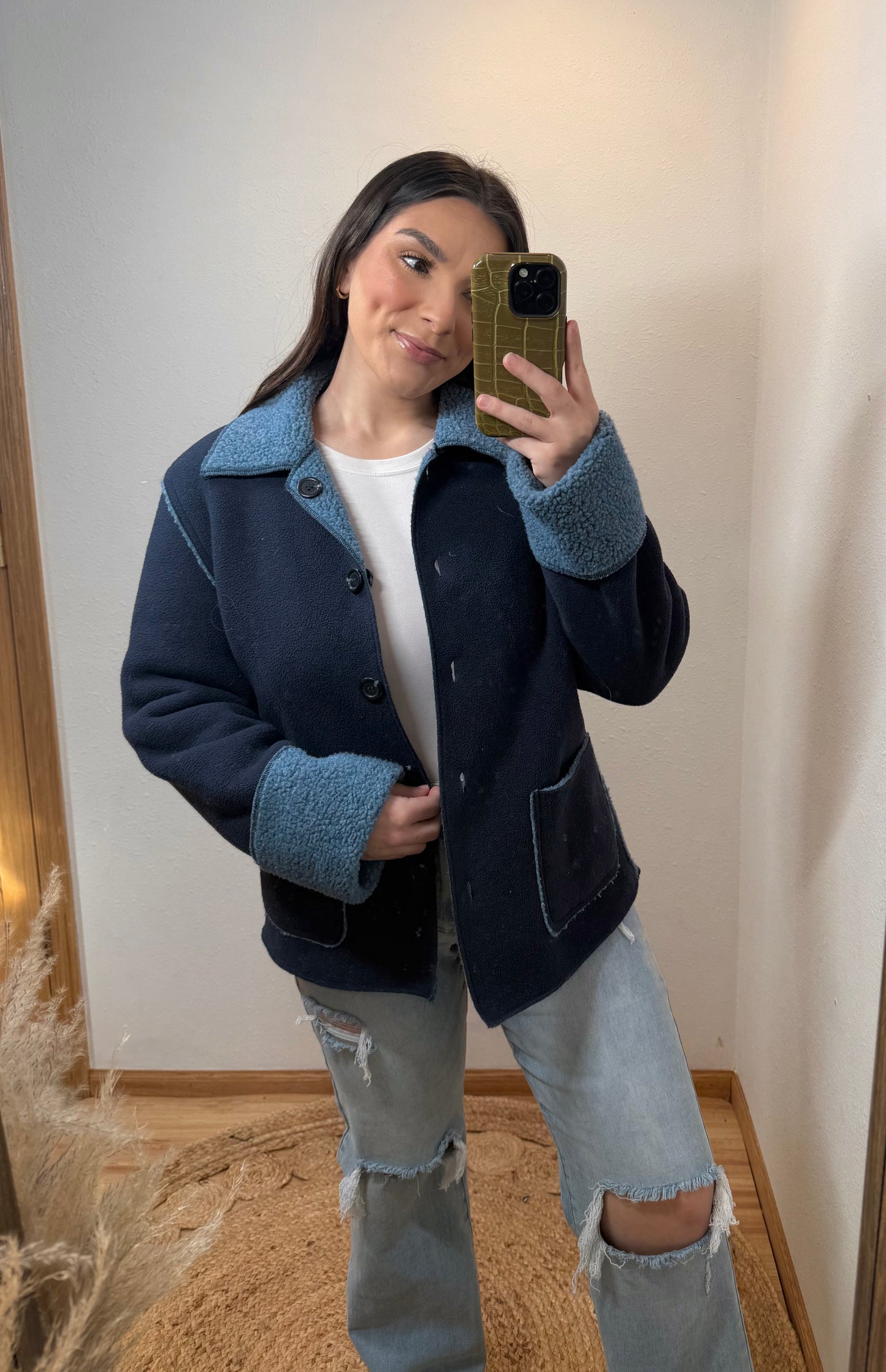 Navy Reversible Fleece Vintage Jacket (Medium)