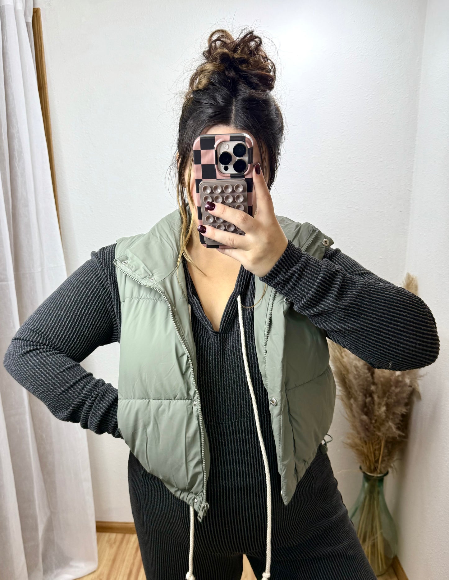 Cropped Puffer Vests