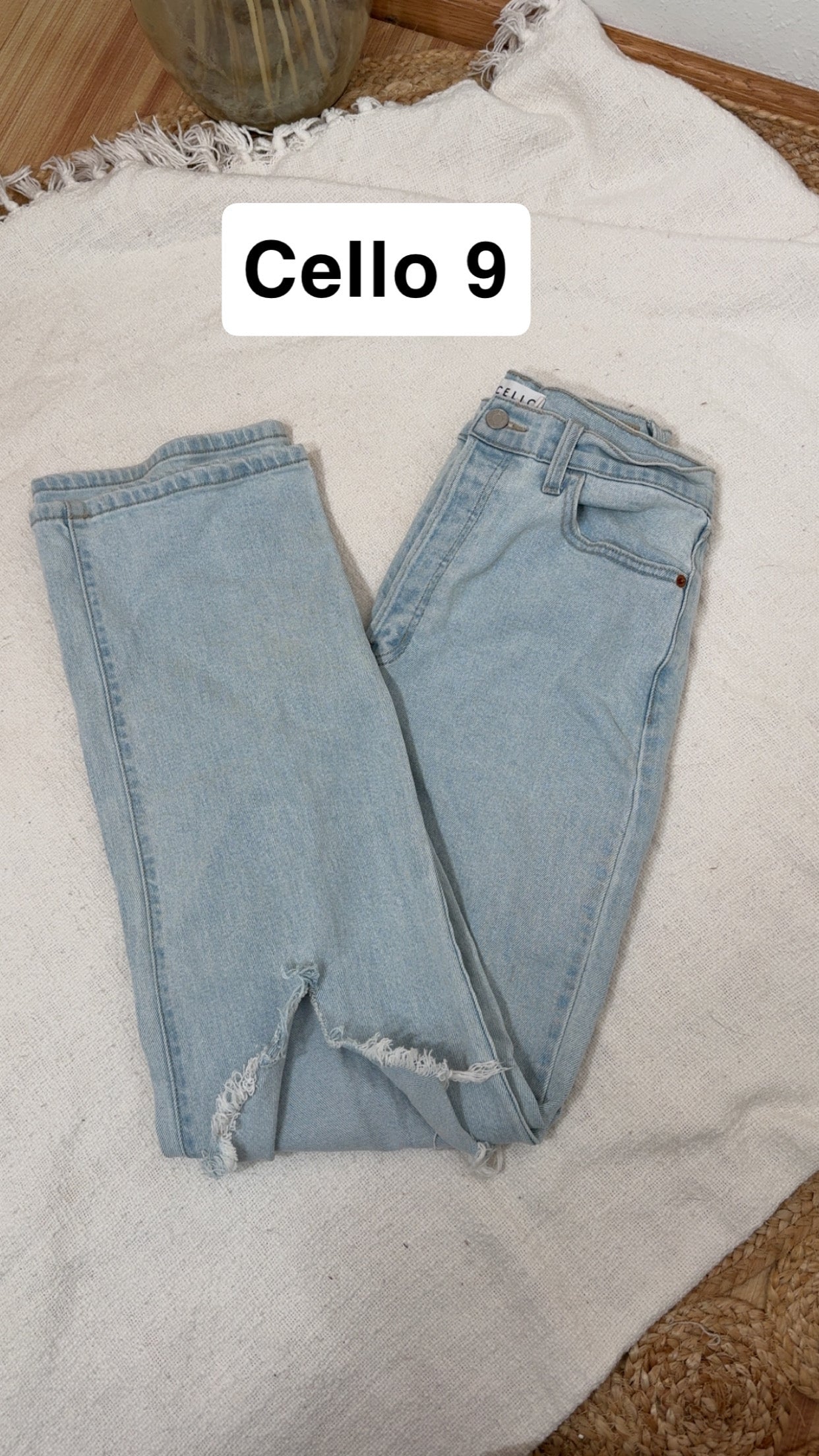 Cello Distressed Straight Leg Jeans - 9