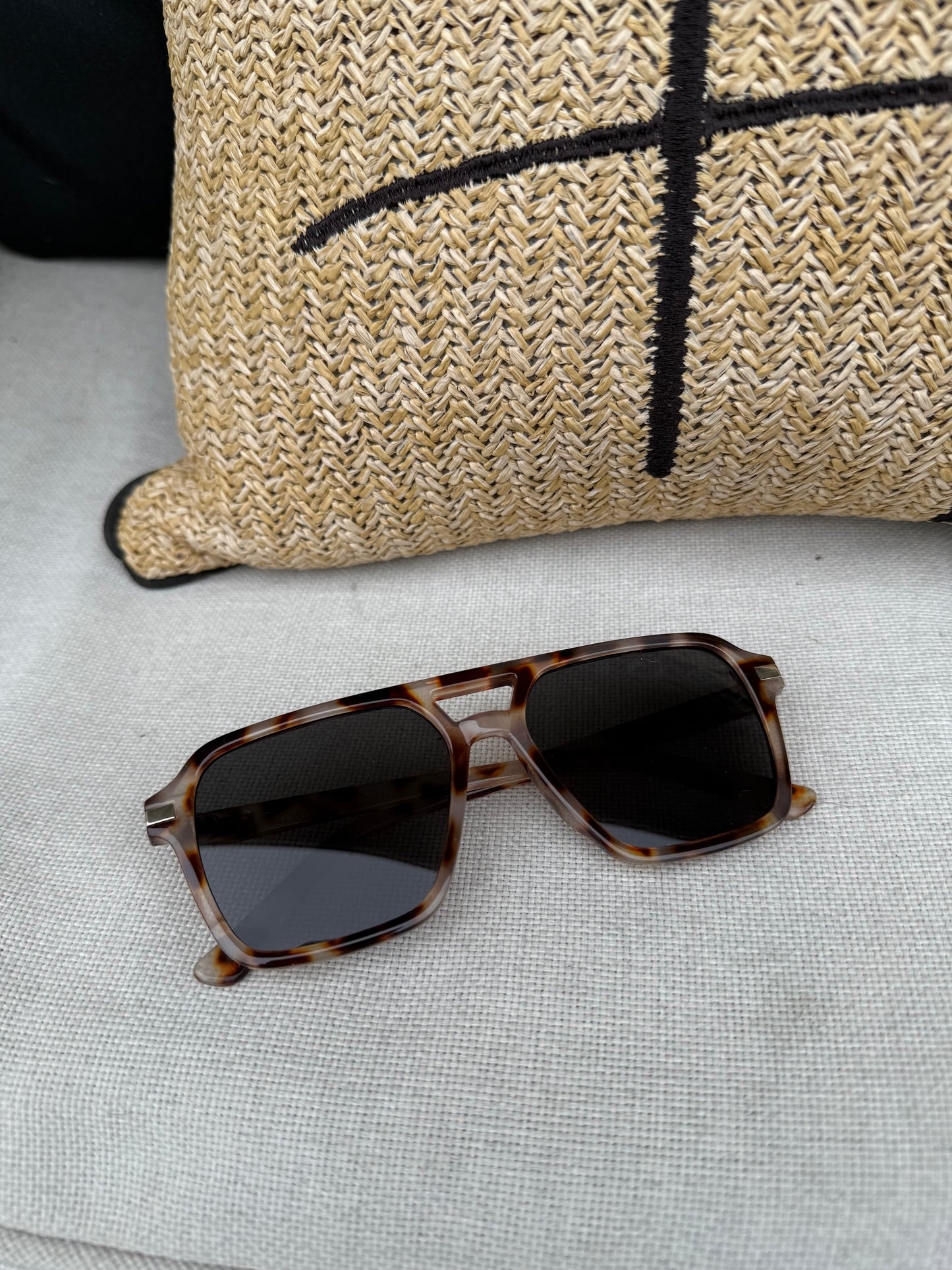 Retro Sunnies - Brown Gradient