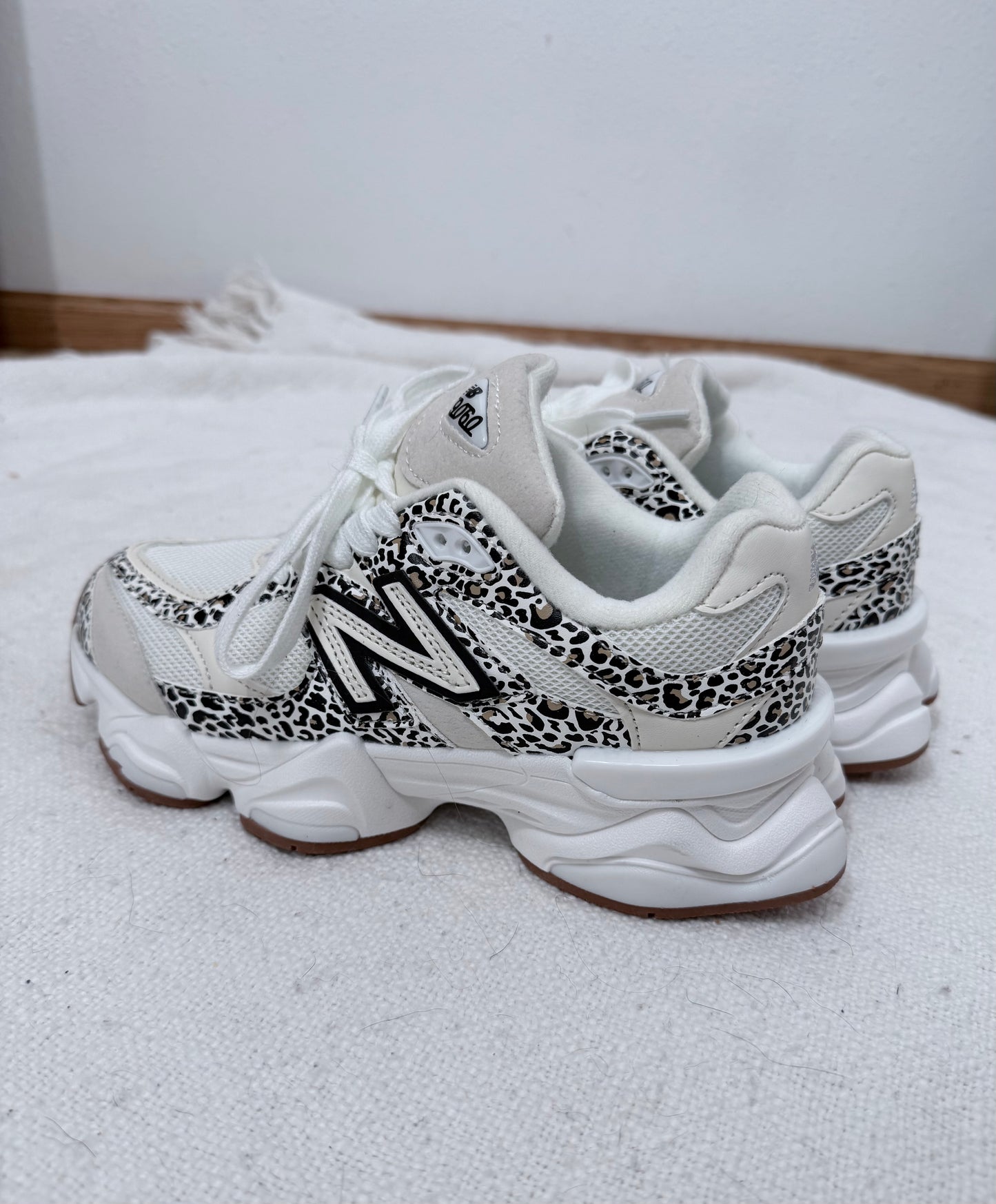 Cheetah NB 9060 Tennis Shoes - 6.5