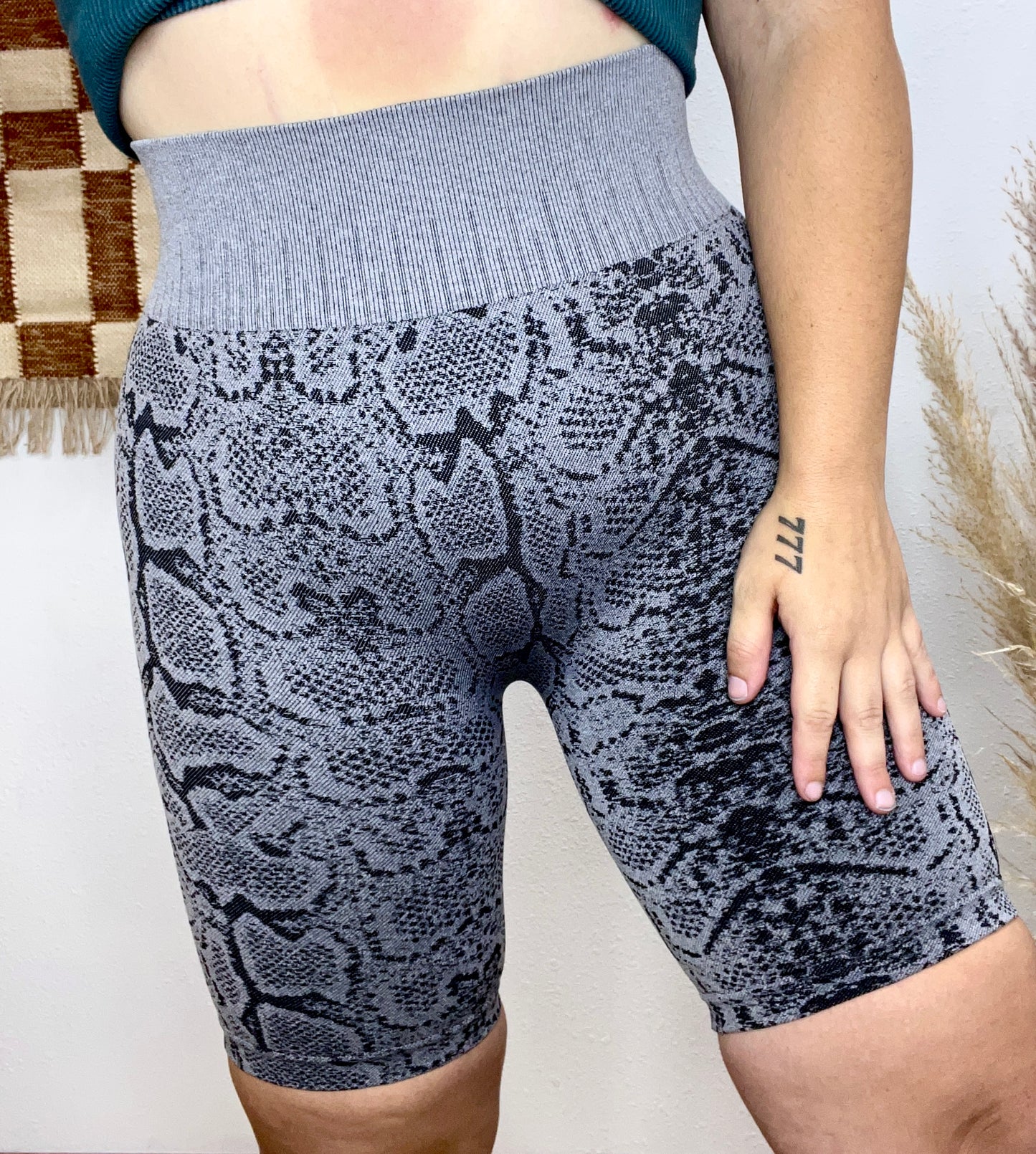 Charcoal Snakeskin Seamless Bikers